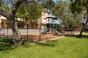 1061 Harbor Heights Dr, Harbor City, CA 90710 - Photo 21