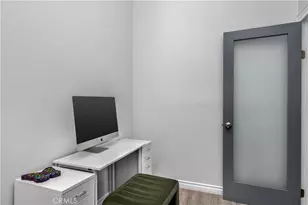 2254 The Terrace, Los Angeles, CA 90049 - Photo 27