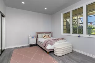 2254 The Terrace, Los Angeles, CA 90049 - Photo 19