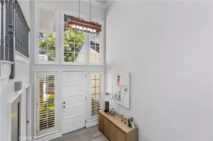 2254 The Terrace, Los Angeles, CA 90049 - Photo 11