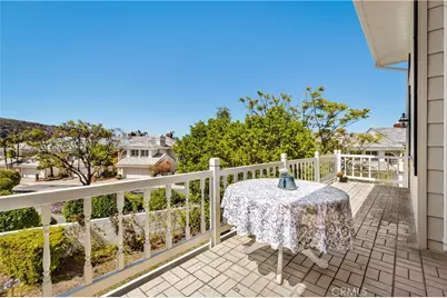 2254 The Terrace, Los Angeles, CA 90049 - Photo 29