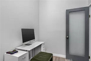 2254 The Terrace, Los Angeles, CA 90049 - Photo 27