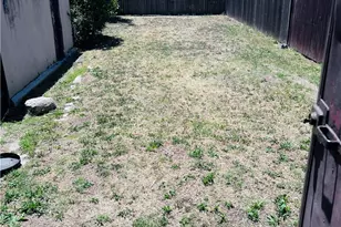 144 W 103rd St, Los Angeles, CA 90003 - Photo 3