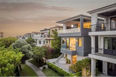 457 26th Street, Manhattan Beach, CA 90266 - Photo 1