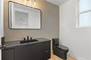 11408 W Calvert St, North Hollywood, CA 91606 - Photo 9