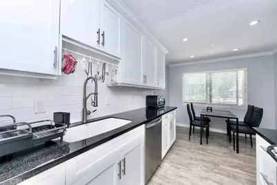 12200 Montecito Road #L208, Seal Beach, CA 90740 - Photo 3