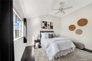 105 N Broadway, Redondo Beach, CA 90277 - Photo 13