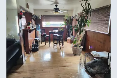 9206 S Van Ness Street, Los Angeles, CA 90047 - Photo 3