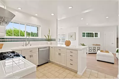 11822 Exposition Boulevard, Los Angeles, CA 90064 - Photo 13