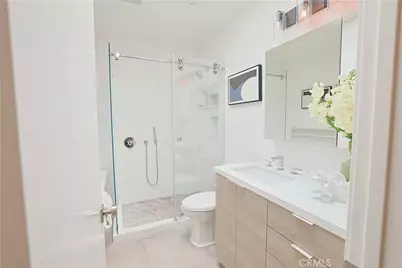 150 The Village #6, Redondo Beach, CA 90277 - Photo 11