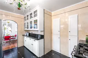 2431 S Holt, Los Angeles, CA 90034 - Photo 11