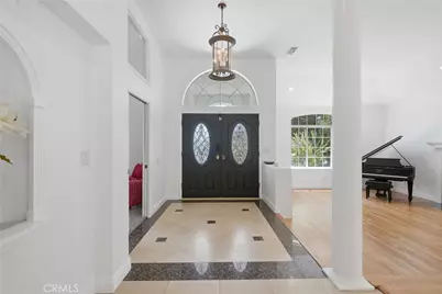 2305 Nantes, Bakersfield, CA 93311 - Photo 5
