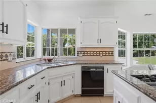 2305 Nantes, Bakersfield, CA 93311 - Photo 15
