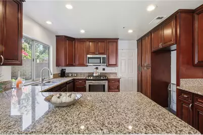 14224 Farralon Court, Fontana, CA 92336 - Photo 9