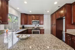 14224 Farralon Ct, Fontana, CA 92336 - Photo 9