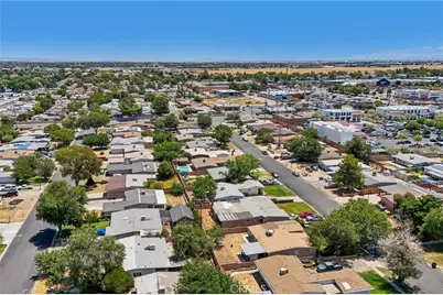 1051 W Avenue J14, Lancaster, CA 93534 - Photo 29