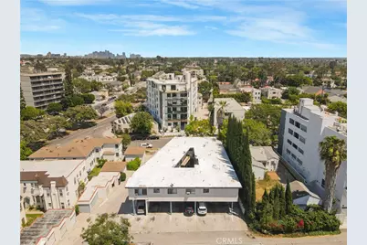 1117 S Spaulding, Los Angeles, CA 90019 - Photo 19