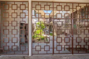 1117 S Spaulding, Los Angeles, CA 90019 - Photo 11