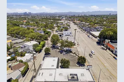 11461 W Washington, Los Angeles, CA 90066 - Photo 9