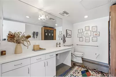 11461 W Washington, Los Angeles, CA 90066 - Photo 19