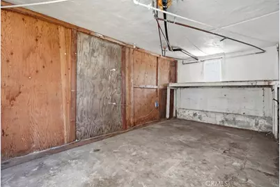 2136 W 75th Street, Los Angeles, CA 90047 - Photo 23