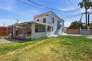 2136 W 75th St, Los Angeles, CA 90047 - Photo 29