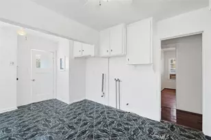 2136 W 75th St, Los Angeles, CA 90047 - Photo 7