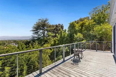 11661 Picturesque Dr, Studio City, CA 91604 - Photo 9
