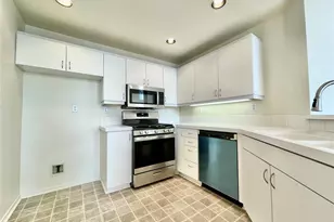 350 Via Capri, Corona, CA 92879 - Photo 11