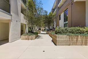 13045 Pacific Promenade, Playa Vista, CA 90094 - Photo 33