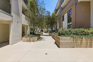 13045 Pacific Promenade, Playa Vista, CA 90094 - Photo 33