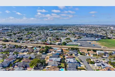16808 Kristin Avenue, Torrance, CA 90504 - Photo 35