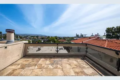 818 N Juanita #B, Redondo Beach, CA 90277 - Photo 23