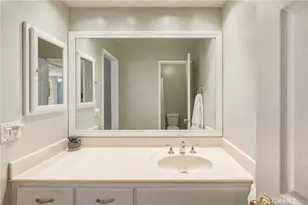 2615 Ruhland Ave, Redondo Beach, CA 90278 - Photo 33