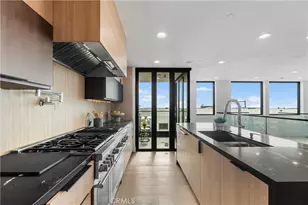 214 El Porto St, Manhattan Beach, CA 90266 - Photo 17