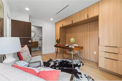 214 El Porto Street, Manhattan Beach, CA 90266 - Photo 29