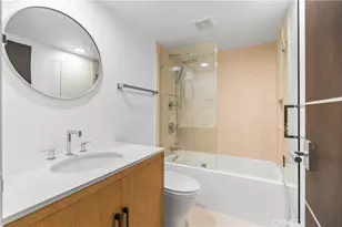 214 El Porto St, Manhattan Beach, CA 90266 - Photo 33
