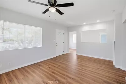 5034 W 130th, Hawthorne, CA 90250 - Photo 3