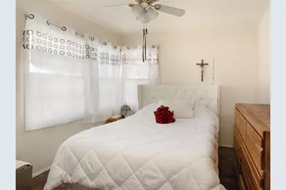 4030 W 138th, Hawthorne, CA 90250 - Photo 9