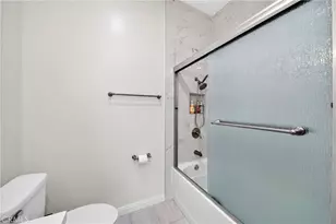 533 S St Andrews Pl, Los Angeles, CA 90020 - Photo 27