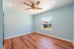 2041 W 29th Pl, Los Angeles, CA 90018 - Photo 27
