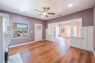 2041 W 29th Pl, Los Angeles, CA 90018 - Photo 11