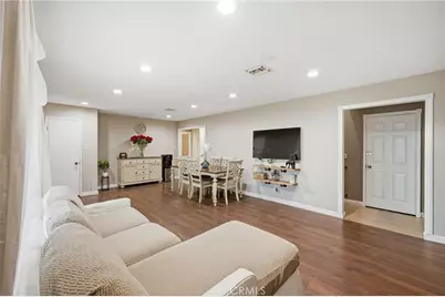 1306 E 14th Street, Santa Ana, CA 92701 - Photo 11