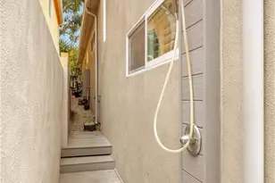 608 Rosecrans Ave, Manhattan Beach, CA 90266 - Photo 27