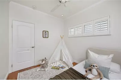 608 Rosecrans Avenue, Manhattan Beach, CA 90266 - Photo 23