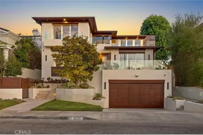 1626 1st Street, Manhattan Beach, CA 90266 - Photo 1