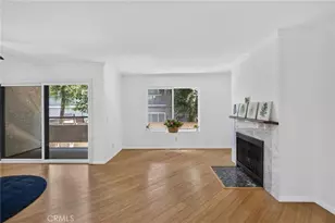 1237 E 6th St, Long Beach, CA 90802 - Photo 3