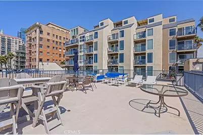 1 3rd Place #2, Long Beach, CA 90802 - Photo 31