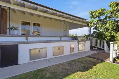 2 Hitching Post, Rolling Hills Estates, CA 90274 - Photo 37