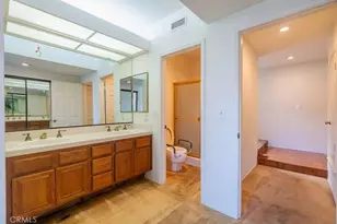 2201 W 25th St, San Pedro, CA 90732 - Photo 13